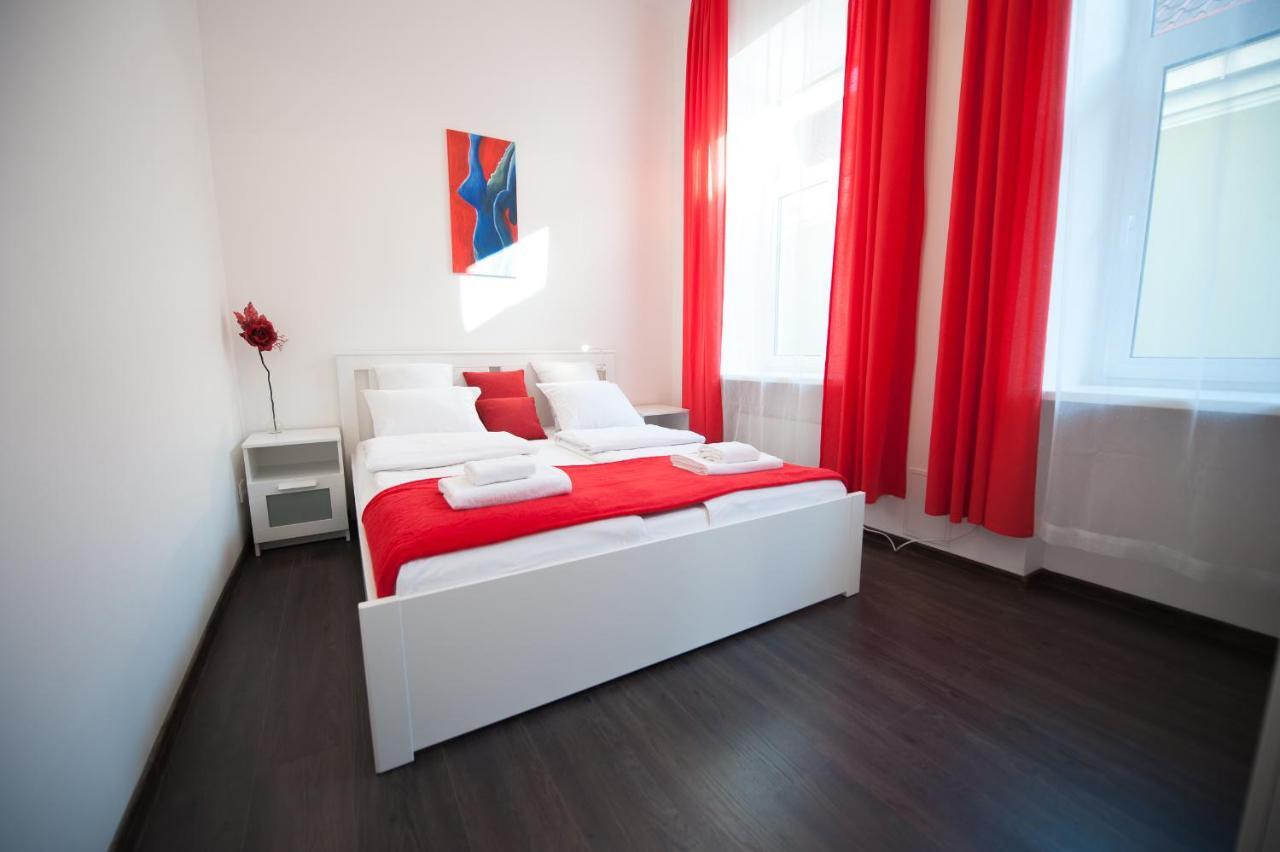 Romantic New 2 Bedroom Vilnius Best Location Exterior photo
