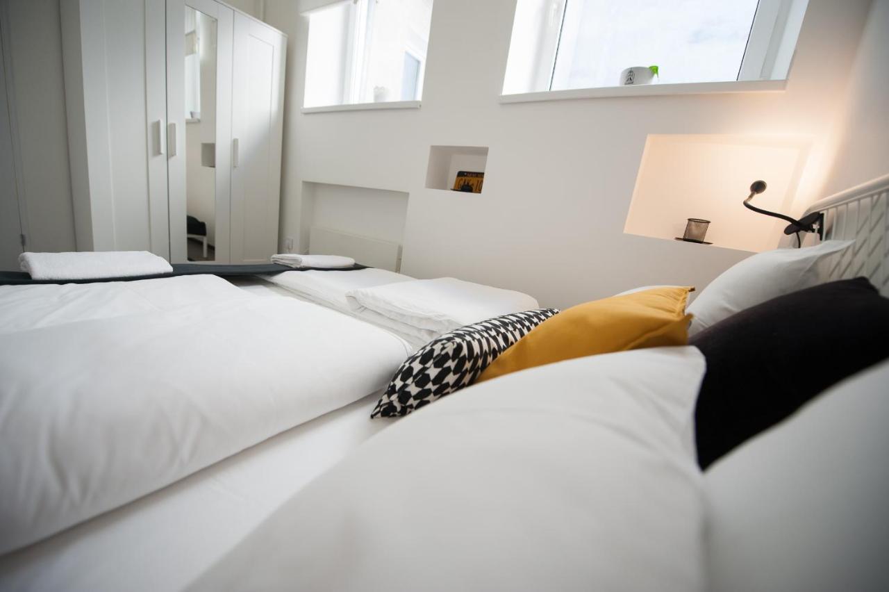 Romantic New 2 Bedroom Vilnius Best Location Exterior photo